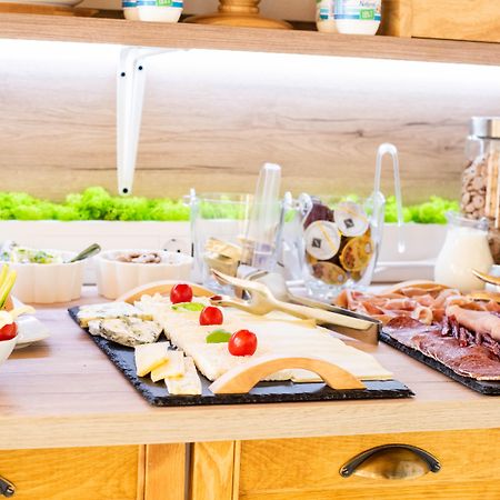 ホテル Casa Moritz ブラショフ エクステリア 写真